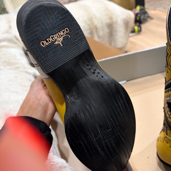 Old Gringo Yellow and Gray Cowboy Beauties!💛💛 - Picture 4 of 4